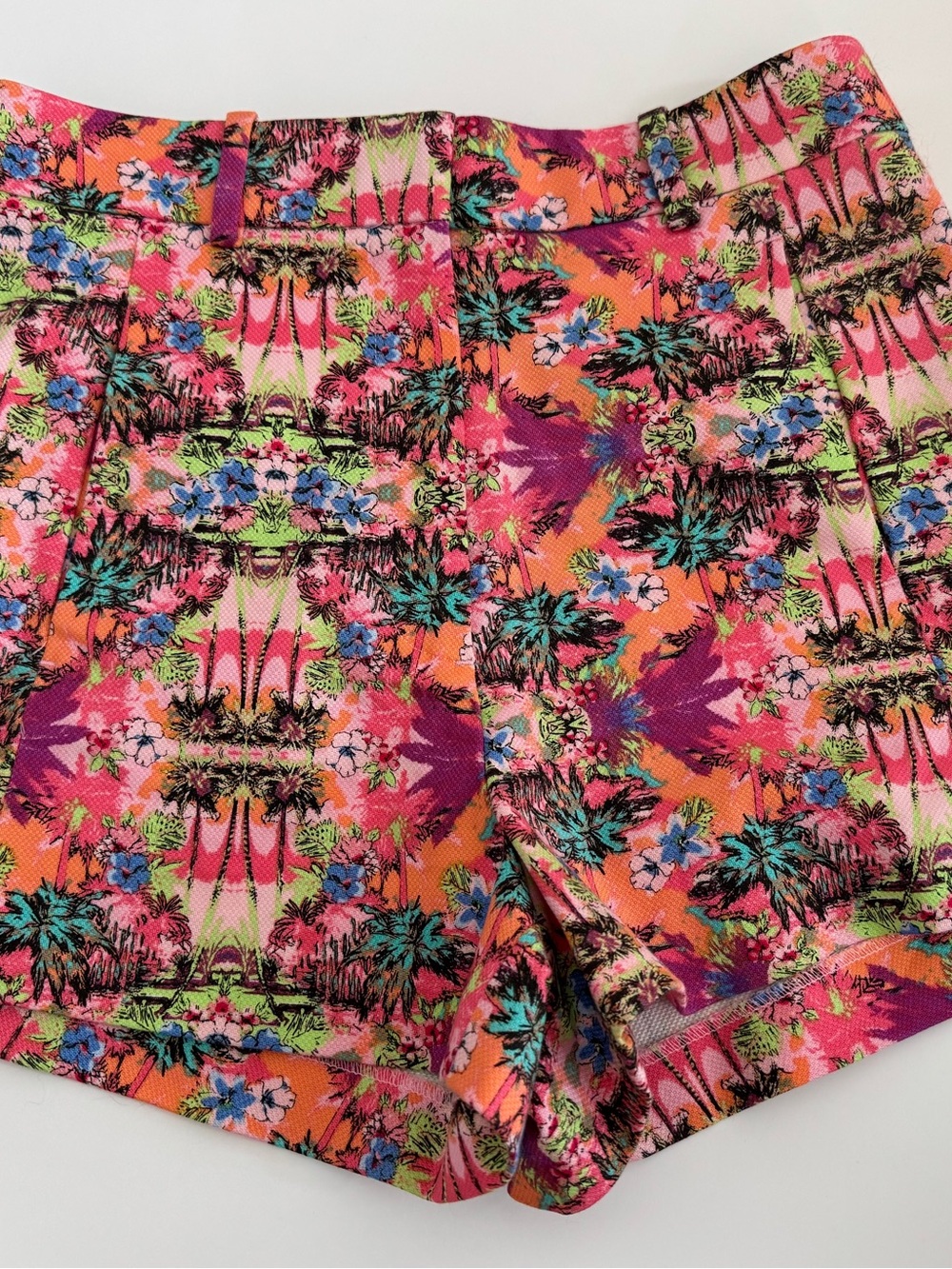 Victoria’s Secret - Bright Tropical Print Women’s Shorts